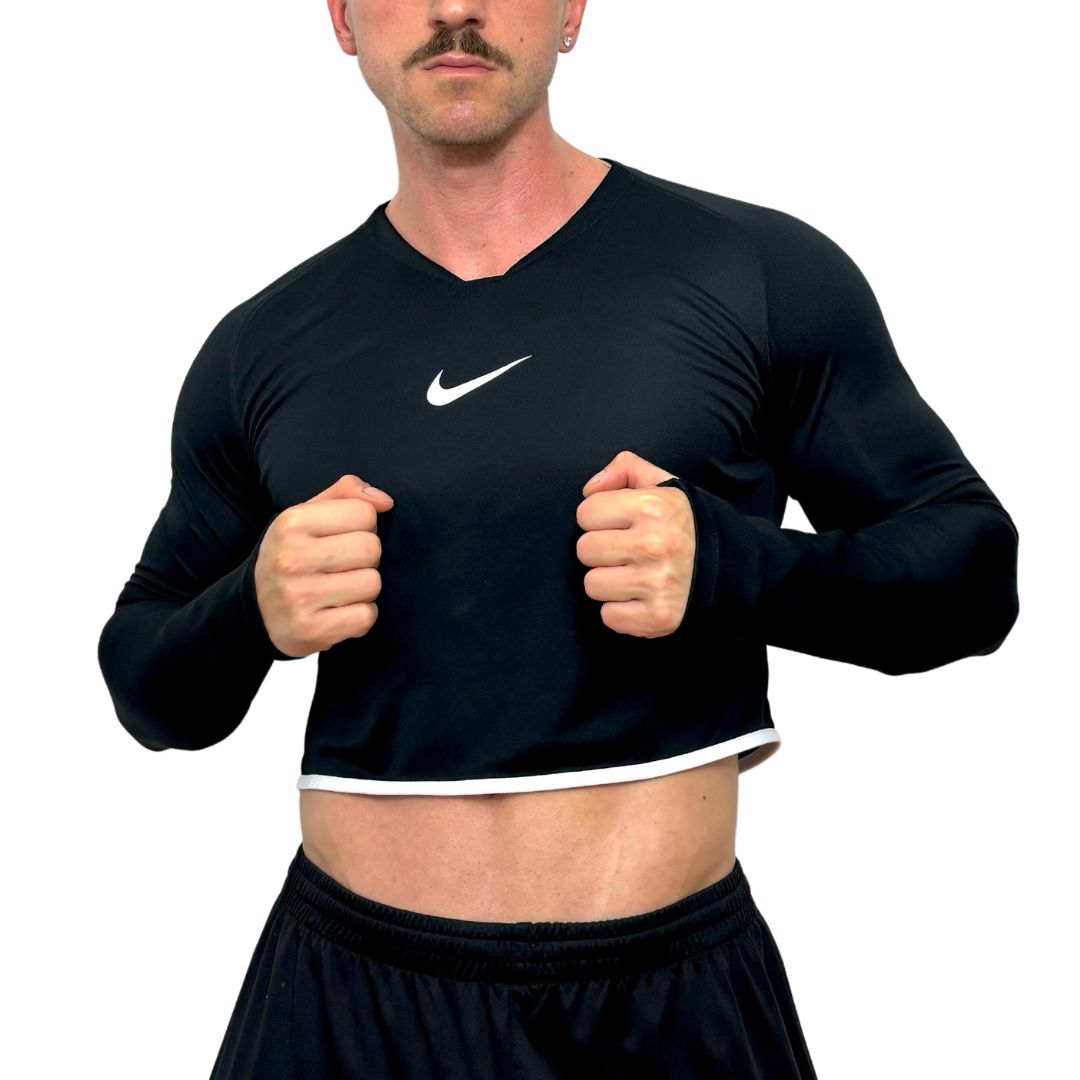 black long sleeve nike crop top