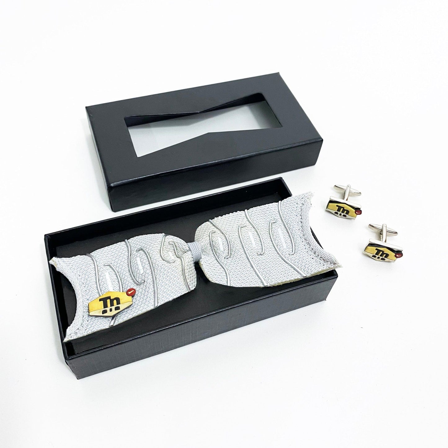 Air Max Tn Platinum Volt Bow Tie & Cufflinks