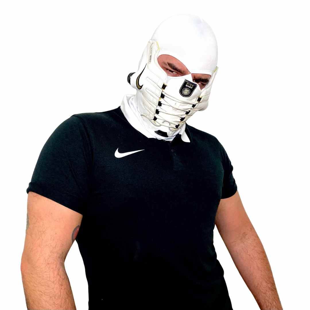 Nike Shox NZ White/Gold Mask