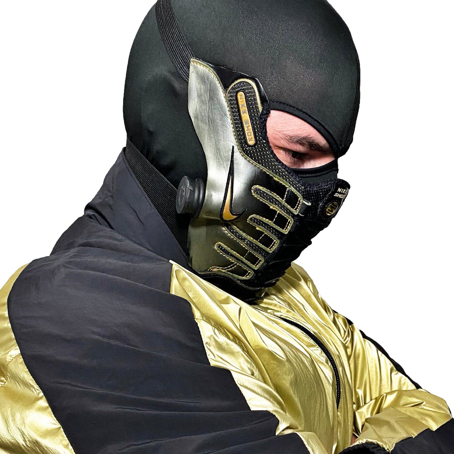 Nike Shox NZ Black - Gold Mask