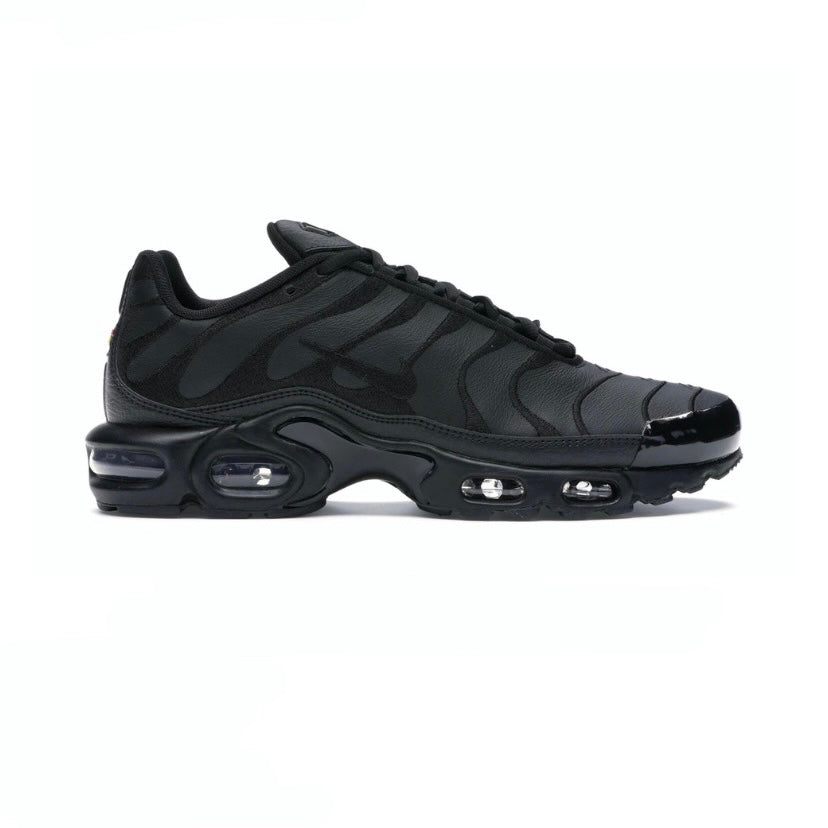 Air Max Tn Black Leather Mask 2.0