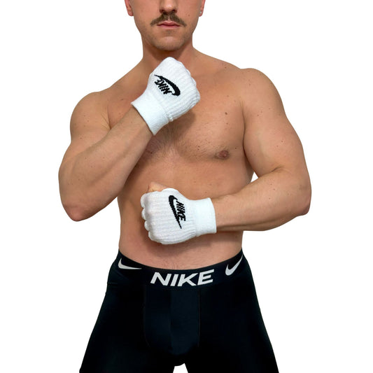 Nike Sport Short White Socks Gloves