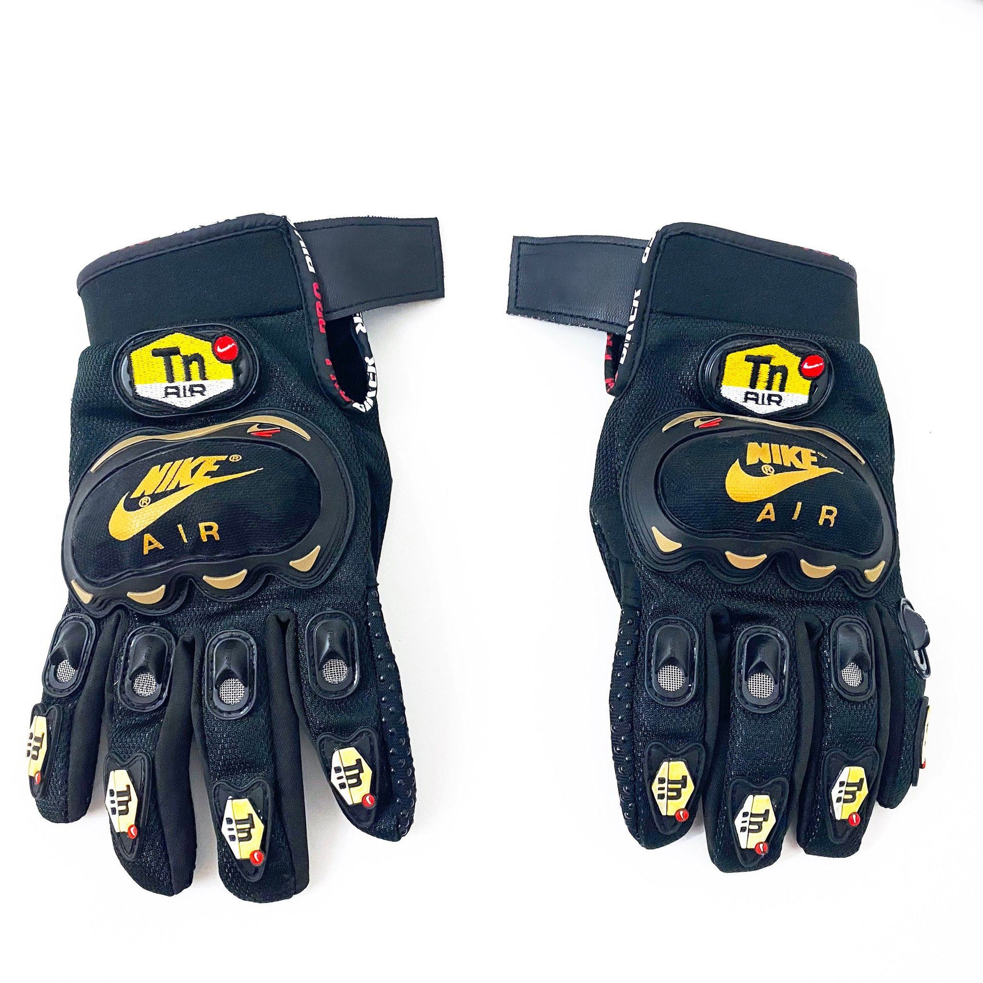 SNEAKERMASK Nike Air Max Motorbike Gloves Black